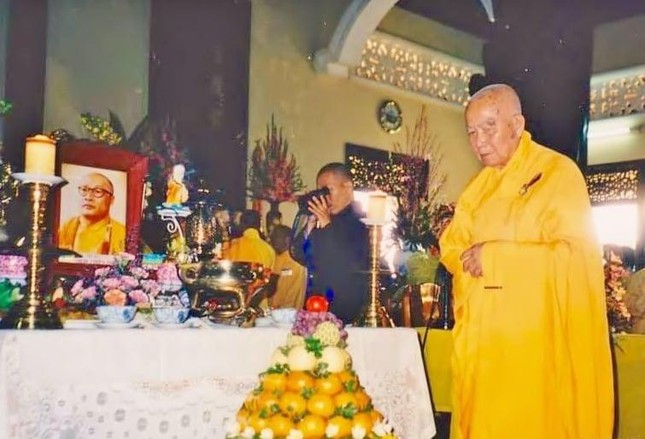 Gương hạnh Thầy tôi